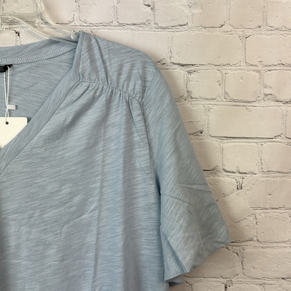 BloomChic Blue Heather Ruffle Sleeve V Neck T-Shirt Size Large - Picture 3 of 6